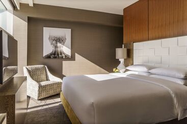 Отель Hyatt Regency Tysons Corner Center
