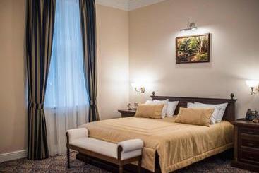 هتل Milutin Palace