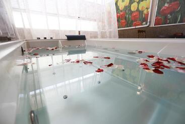 هتل Paradise Spa