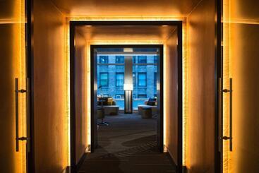 هتل Renaissance New York Midtown