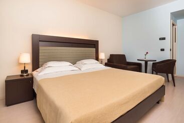 هتل Residence Garden Istra Plava Laguna