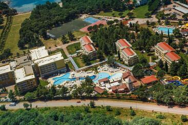 هتل Residence Garden Istra Plava Laguna