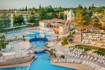 هتل Residence Garden Istra Plava Laguna