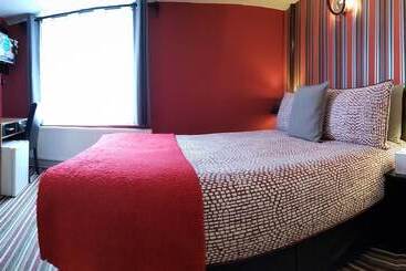 هتل Robin 7 Lodge City Centre