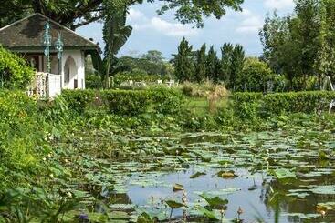 هتل Rosario Oasis Resort   Sha Plus