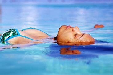 هتل The Rarotongan Beach Resort & Lagoonarium