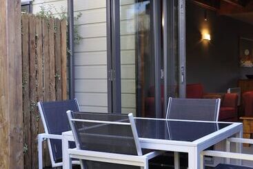 Lansdown Villa Apartments