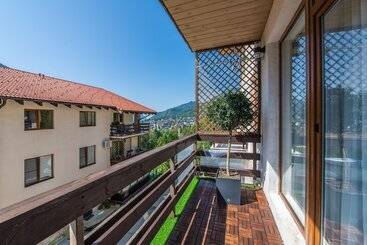 Oplot Apartments