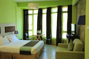 Reliance Hotel Apartment