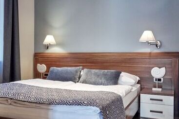 Vila Piranesi Apartments   Parking Included