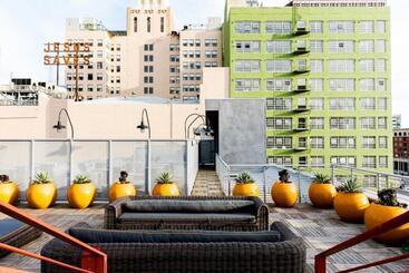 Abode Los Angeles   Downtown South Park