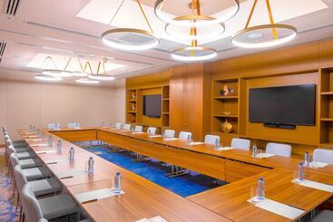 هتل Hilton Kinshasa
