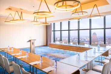 هتل Hilton Kinshasa