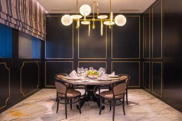 هتل Hilton Kinshasa
