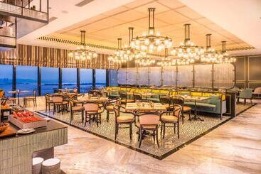 هتل Hilton Kinshasa