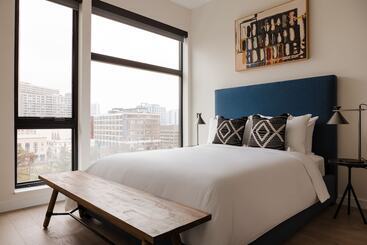 Sonder Onyx