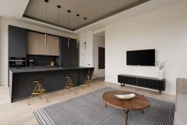 Sonder Onyx