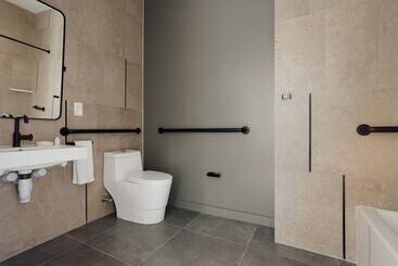 Sonder Onyx