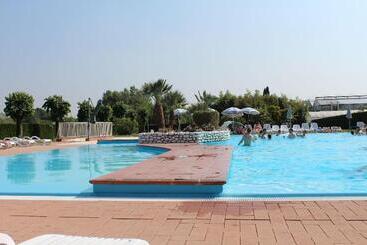 هتل Bella Lazise