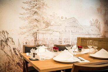 酒店 & Bildungszentrum Matt