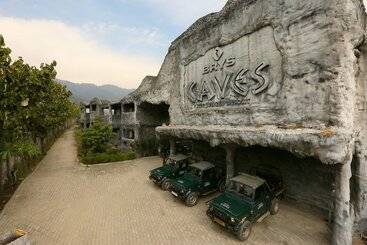 호텔 Brys Caves