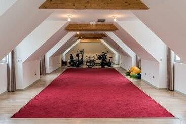 هتل Castel Maintenon   Handwritten Collection