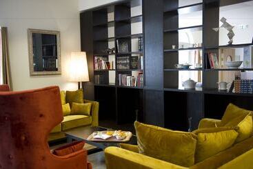 هتل Castel Maintenon   Handwritten Collection