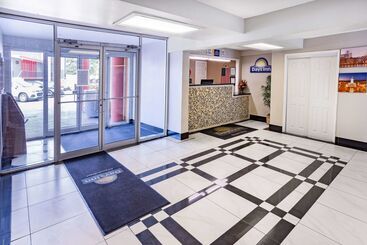هتل Days Inn By Wyndham Hartsfield Jackson Atlanta Airport West