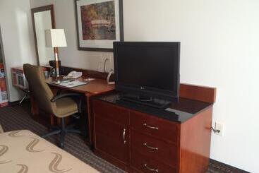 هتل Days Inn By Wyndham Hartsfield Jackson Atlanta Airport West