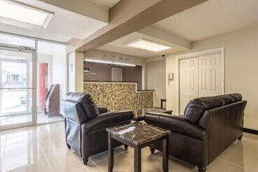 هتل Days Inn By Wyndham Hartsfield Jackson Atlanta Airport West