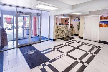 هتل Days Inn By Wyndham Hartsfield Jackson Atlanta Airport West