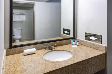 هتل Days Inn By Wyndham Hartsfield Jackson Atlanta Airport West