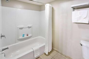هتل Days Inn By Wyndham Hartsfield Jackson Atlanta Airport West