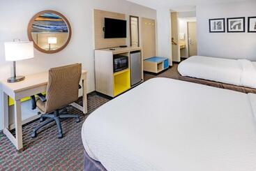 هتل Days Inn By Wyndham Hartsfield Jackson Atlanta Airport West