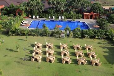 هتل Gracious Bagan