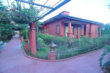 هتل Gracious Bagan