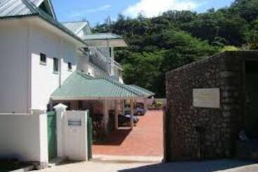 هتل Hanneman Holiday Residence