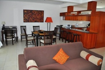 هتل Hanneman Holiday Residence