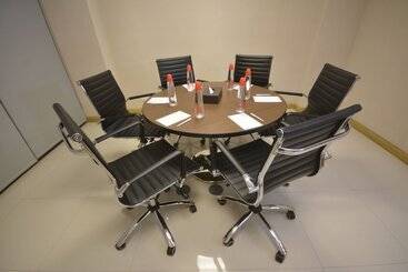 فندق Jinjiang Inn   Ortigas