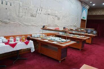 هتل Khorezm Palace