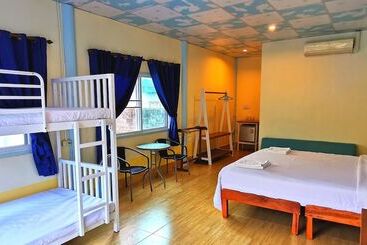 هتل Koh Mook Riviera Beach Resort