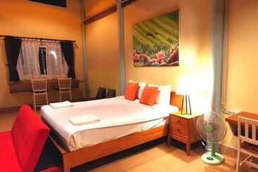 هتل Koh Mook Riviera Beach Resort