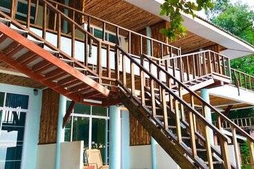 هتل Koh Mook Riviera Beach Resort