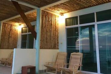 هتل Koh Mook Riviera Beach Resort
