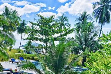 هتل Koh Mook Riviera Beach Resort