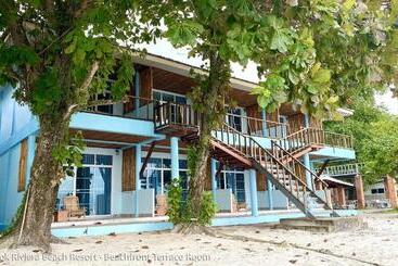 هتل Koh Mook Riviera Beach Resort