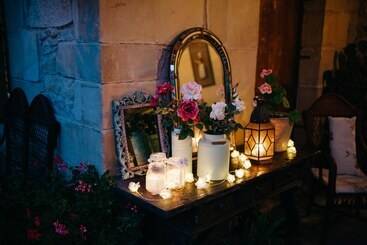 هتل Posada La Cotía