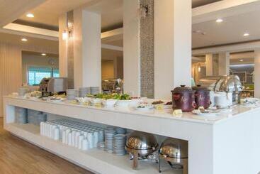 هتل Prachuap Grand
