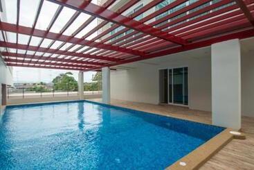 هتل Prachuap Grand
