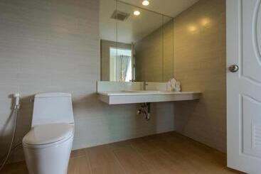 هتل Prachuap Grand